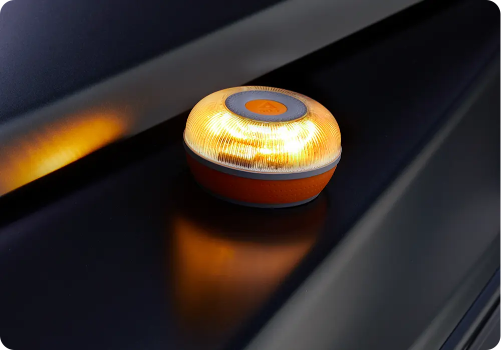 ¿Cómo funciona la baliza V16 con geolocalización?