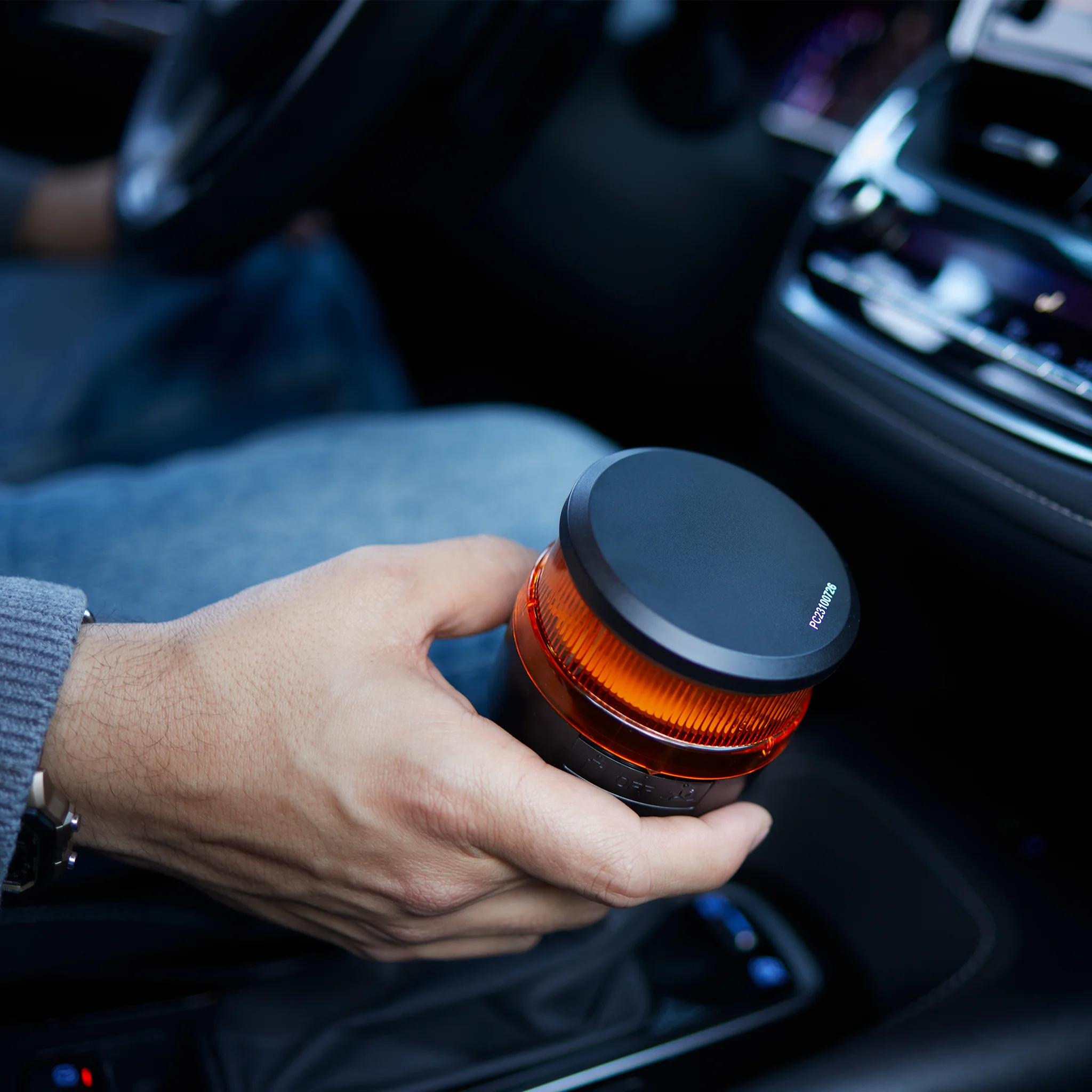 Baliza KSIX V16 Conectada a DGT con Orange ( con FUNDA )