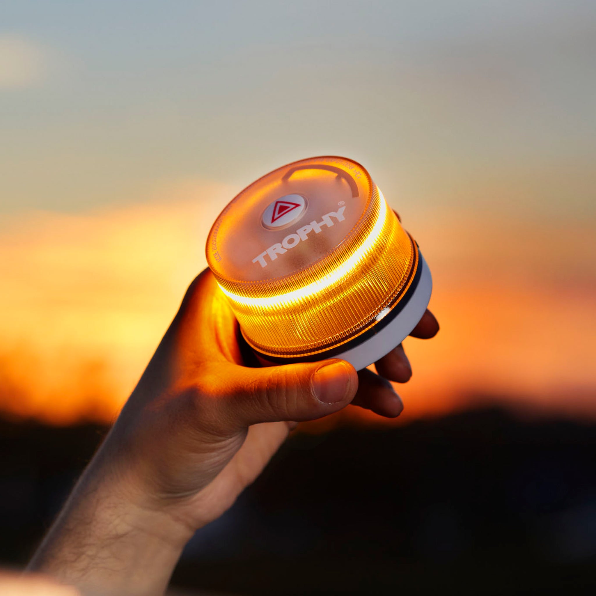 Baliza TROPHY V16 Conectada y Certificada DGT