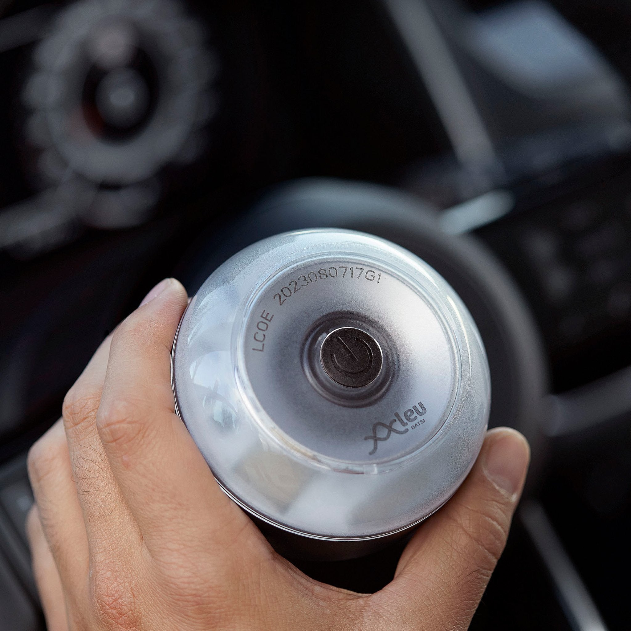 Baliza ALEU V16 Conectada, Certificada DGT y Solidaria con STOP Accidentes