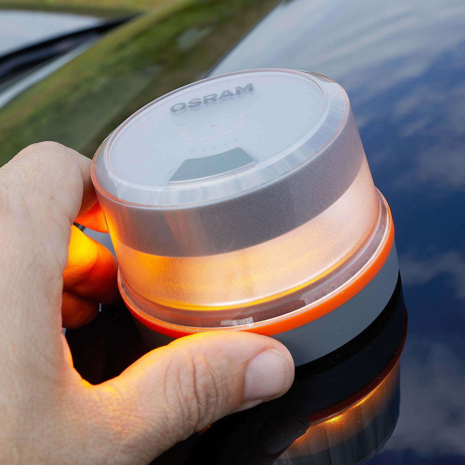 Baliza OSRAM LED guardian V16 IoT Conectada y Certificada DGT