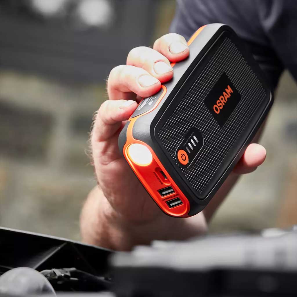 Mini arrancador de batería multi-función portátil para 12V OSRAM BATTERY START 300
