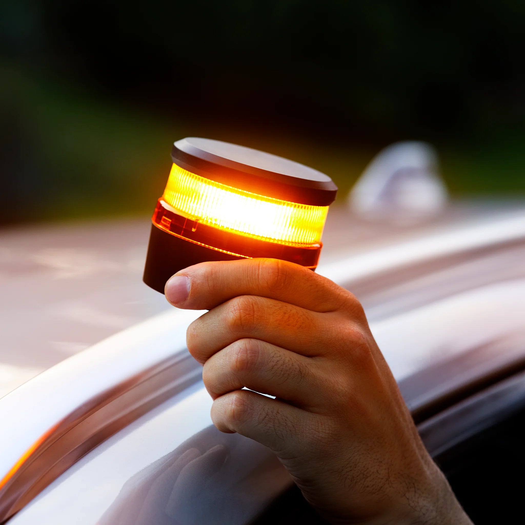 Baliza KSIX V16 Conectada a DGT con Orange ( con FUNDA )